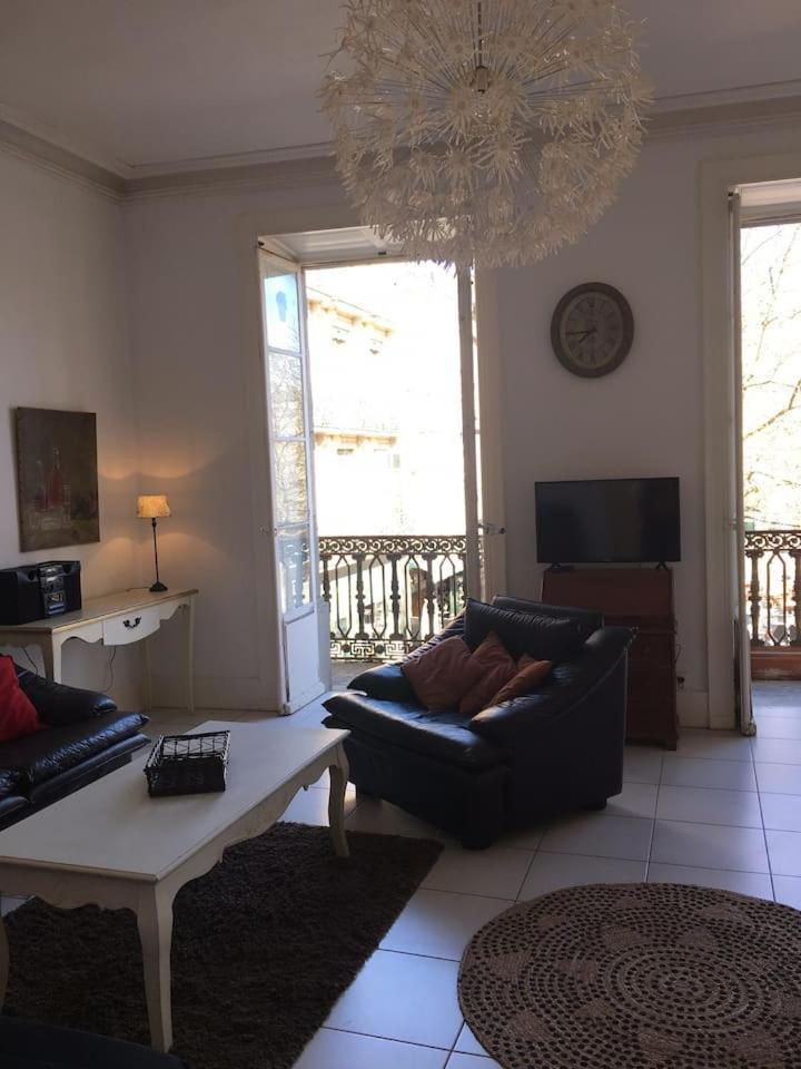 Place Carnot 卡尔卡松 外观 照片